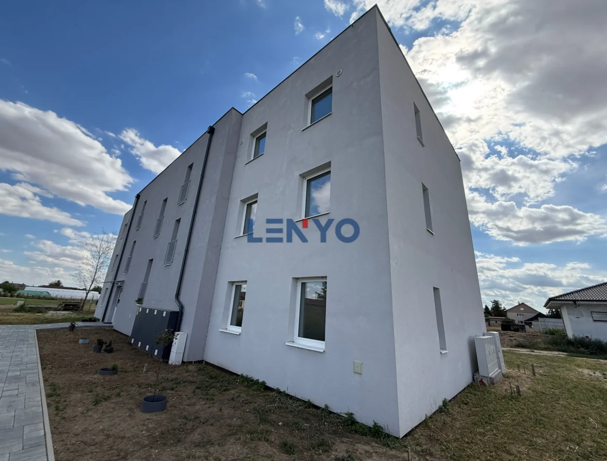 1-3057